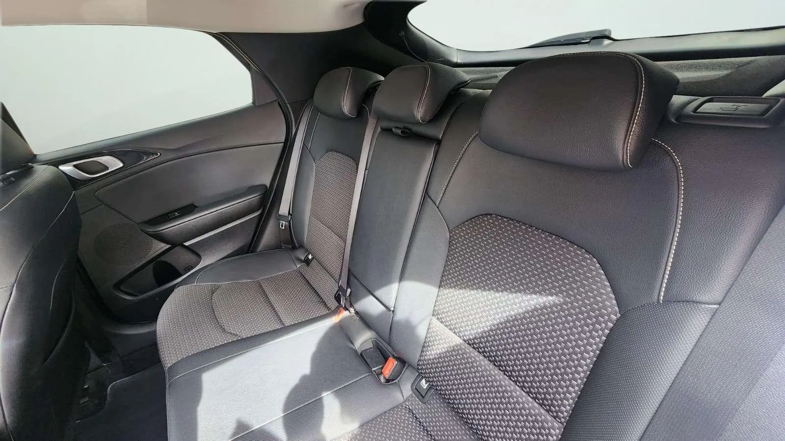 Kia XCeed 1.0 T-GDi Tech - foto 24