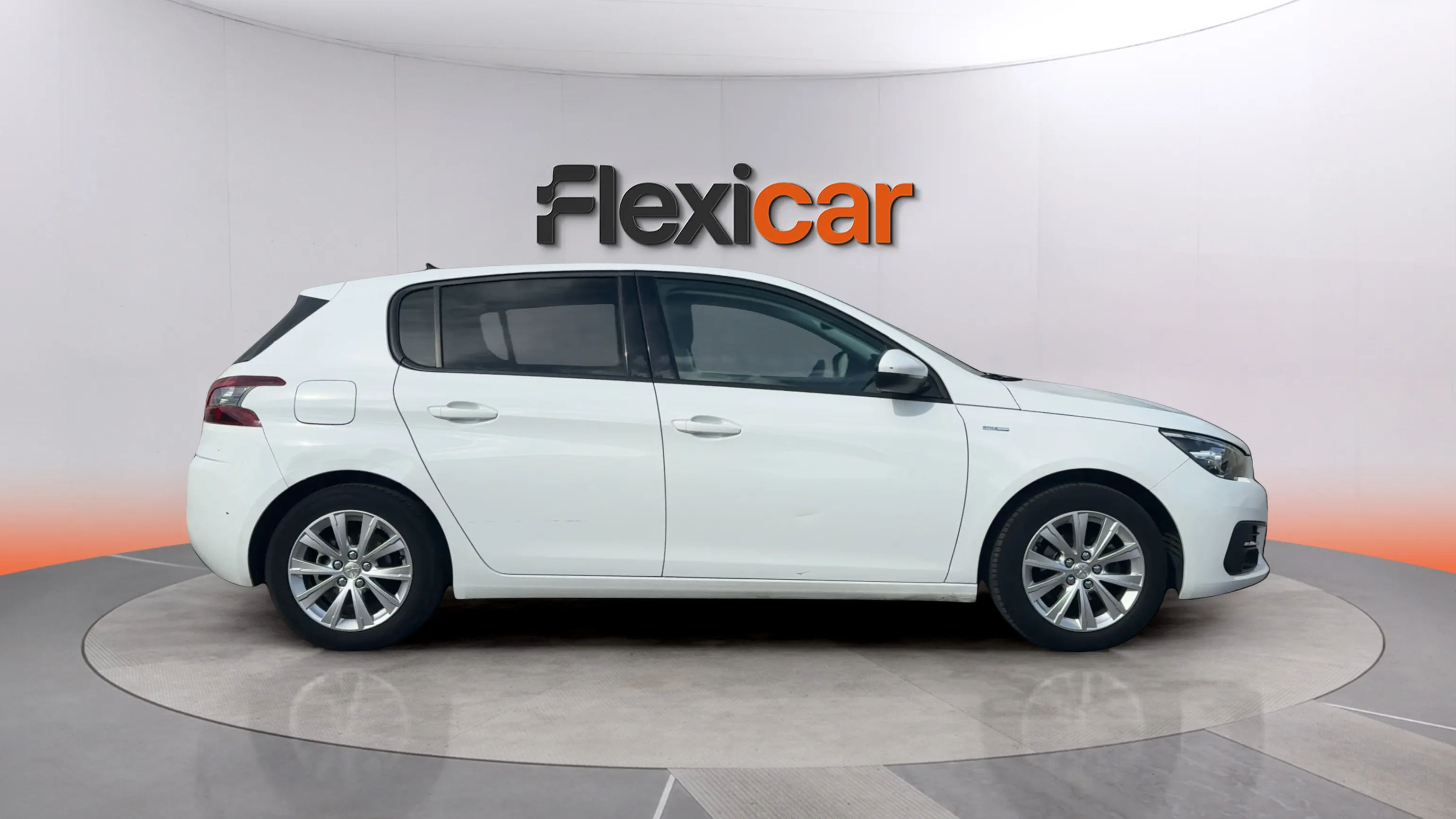 Peugeot 308 Style 1.2 PureTech - foto 8