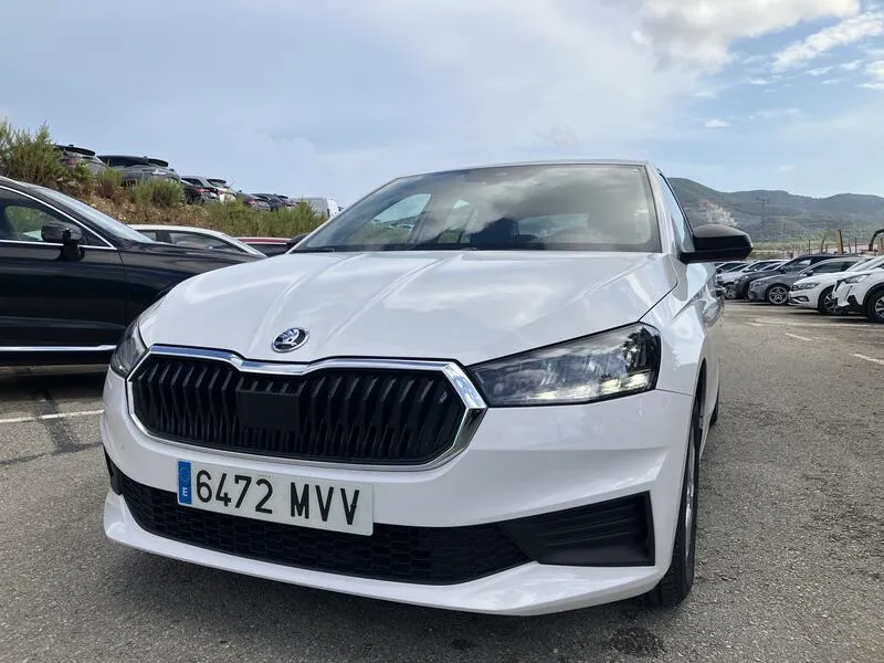 Škoda Fabia Essence 1.0 TSI - foto 39