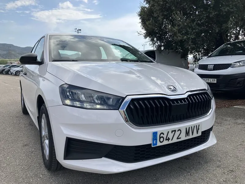 Škoda Fabia Essence 1.0 TSI - foto 38