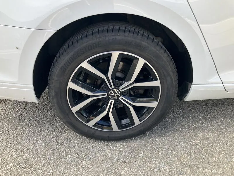 Volkswagen Passat Variant Executive 2.0 TDI - foto 33