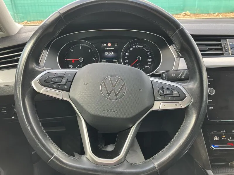 Volkswagen Passat Variant Executive 2.0 TDI - foto 14