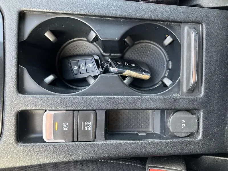 Volkswagen Passat Variant Executive 2.0 TDI - foto 23