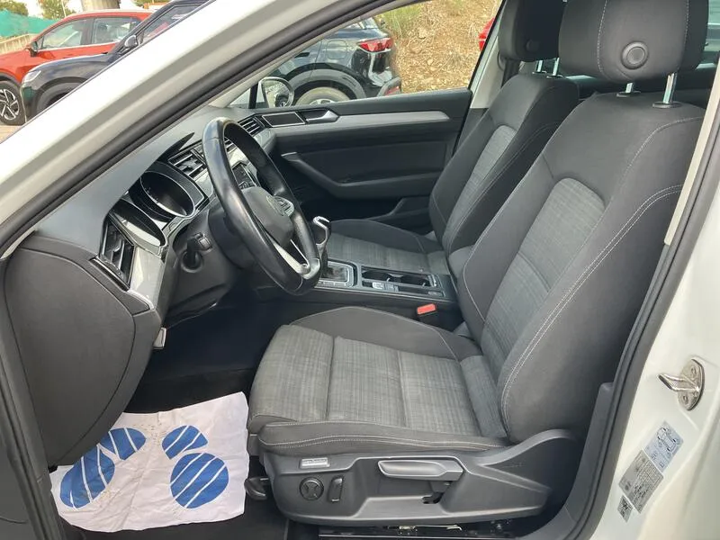 Volkswagen Passat Variant Executive 2.0 TDI - foto 13