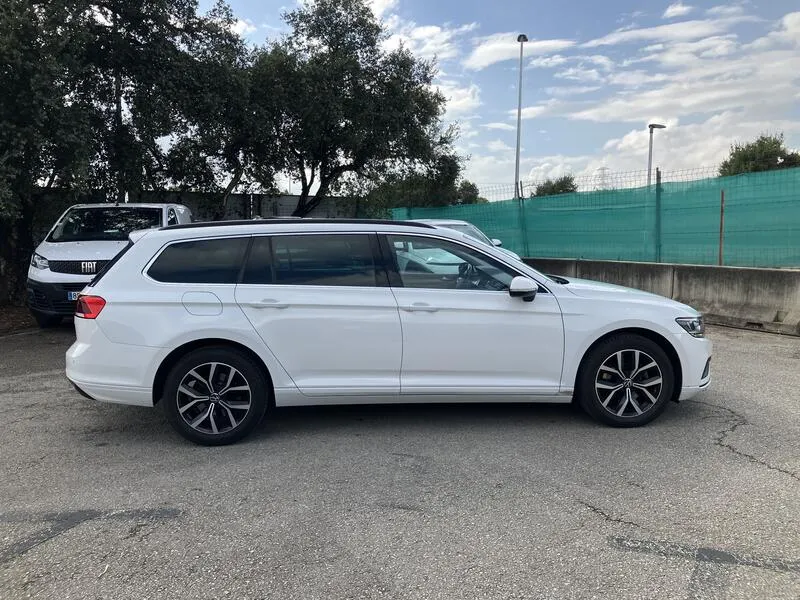 Volkswagen Passat Variant Executive 2.0 TDI - foto 7