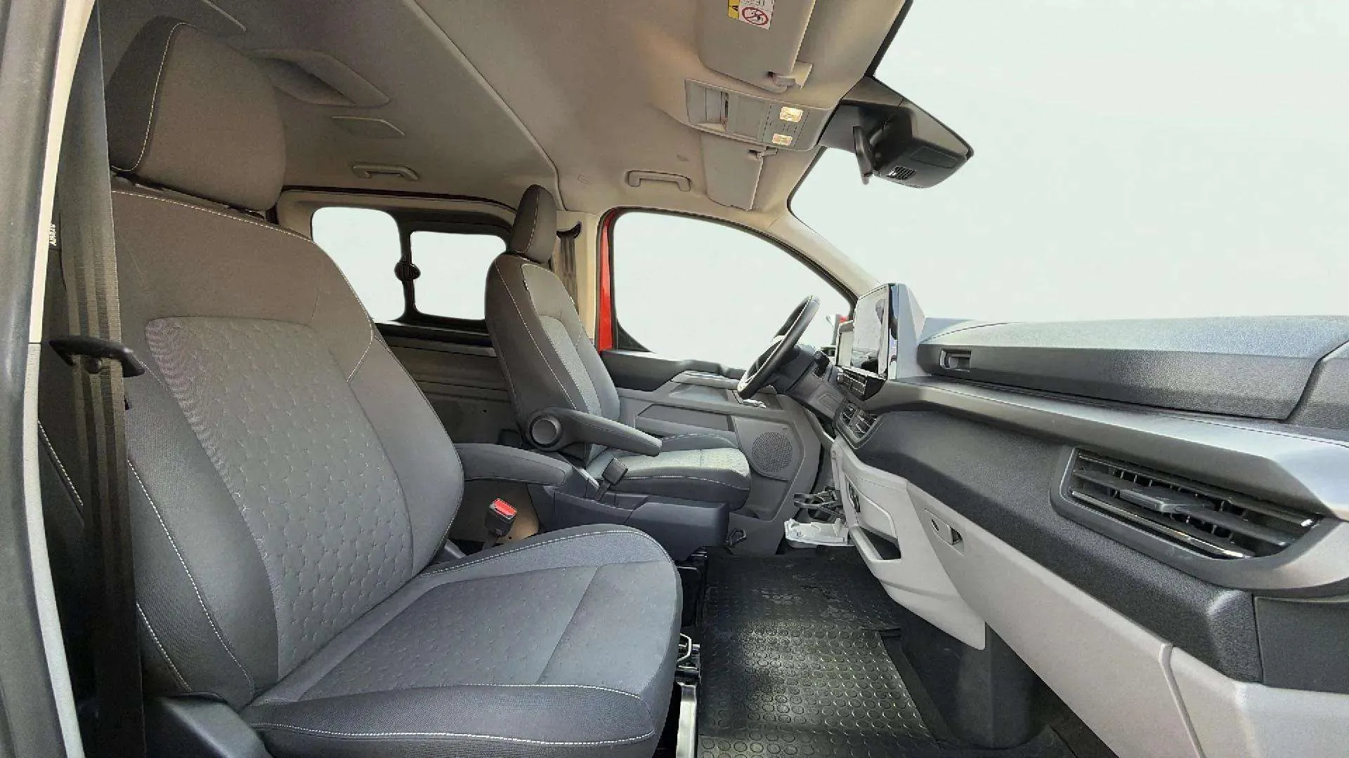Ford Tourneo Custom 2.0 EcoBlue L1 Active - foto 20