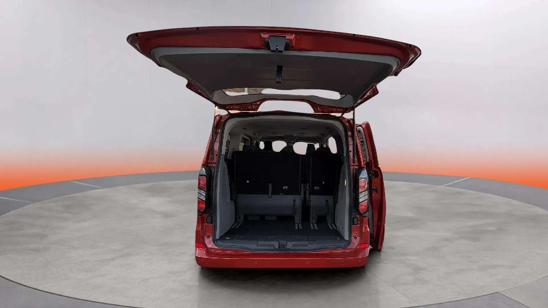 Ford Tourneo Custom 2.0 EcoBlue L1 Active - foto 13