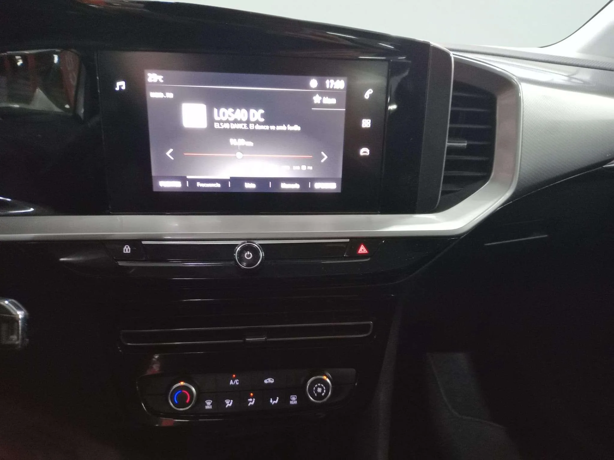 Opel Mokka 1.2 T Business Elegance - foto 11