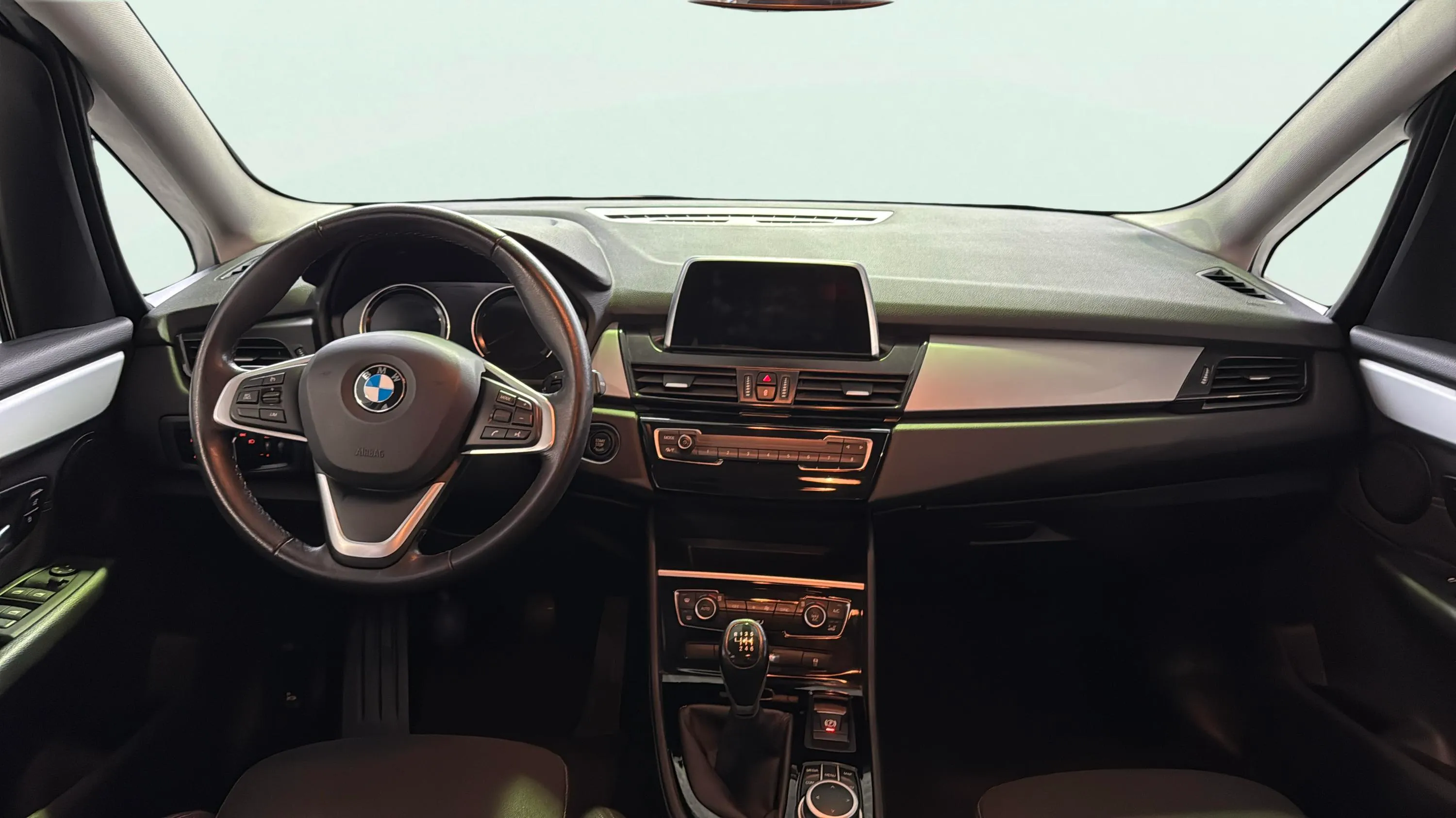 BMW Serie 2 Gran Tourer 218d - foto 11