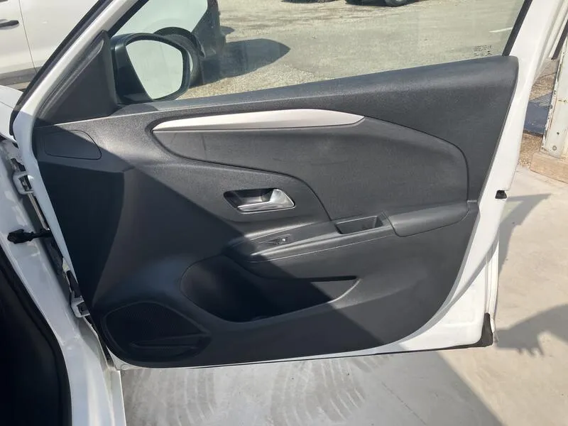 Opel Corsa 1.2T XHL Edition - foto 16