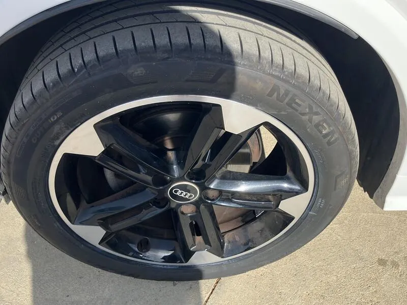 Audi Q2 S line 30 TDI - foto 19