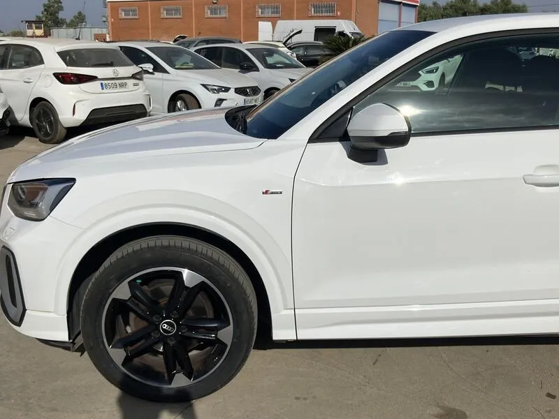 Audi Q2 S line 30 TDI - foto 20