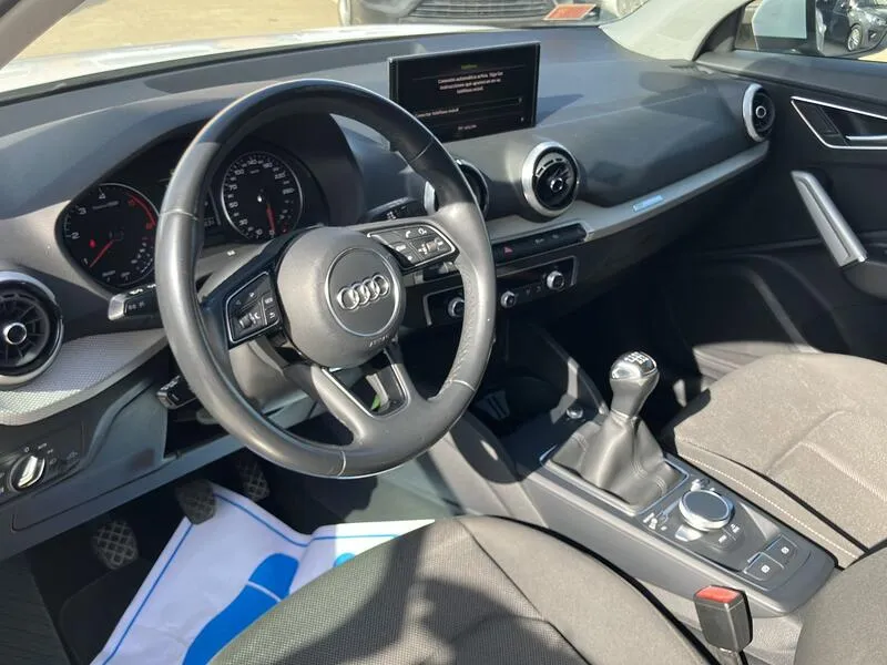 Audi Q2 S line 30 TDI - foto 10