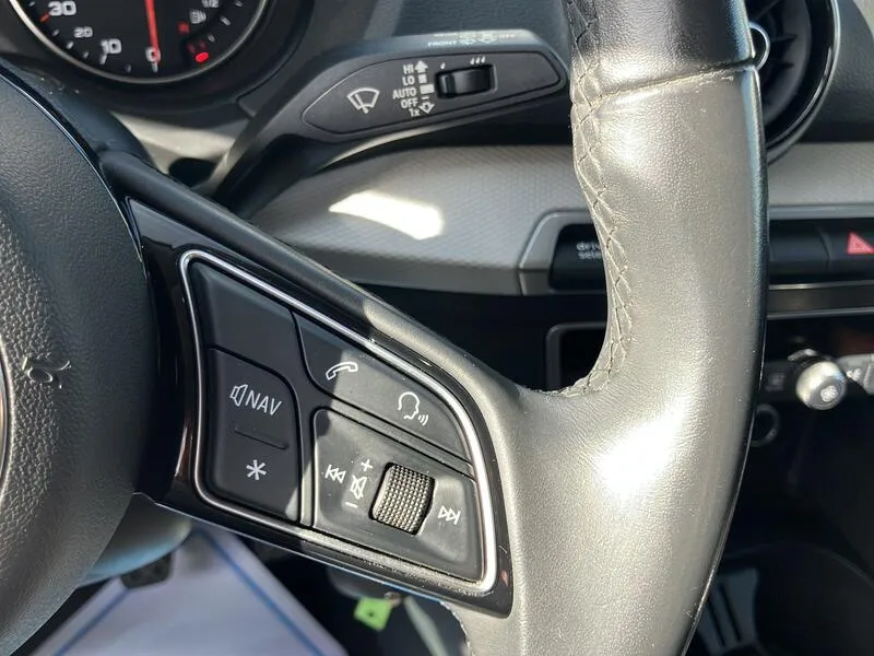 Audi Q2 S line 30 TDI - foto 39