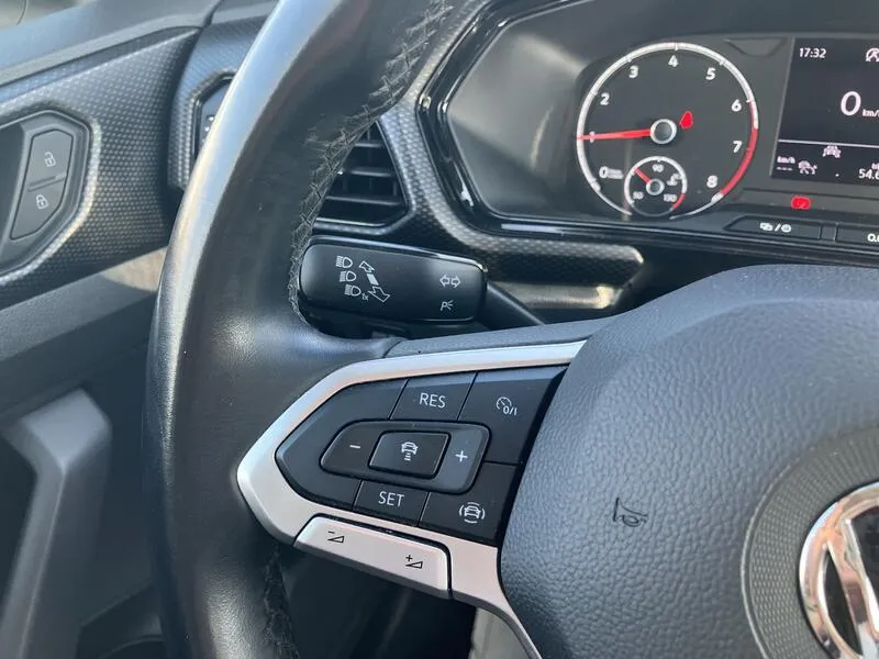 Volkswagen T-Cross Advance 1.0 TSI DSG - foto 20