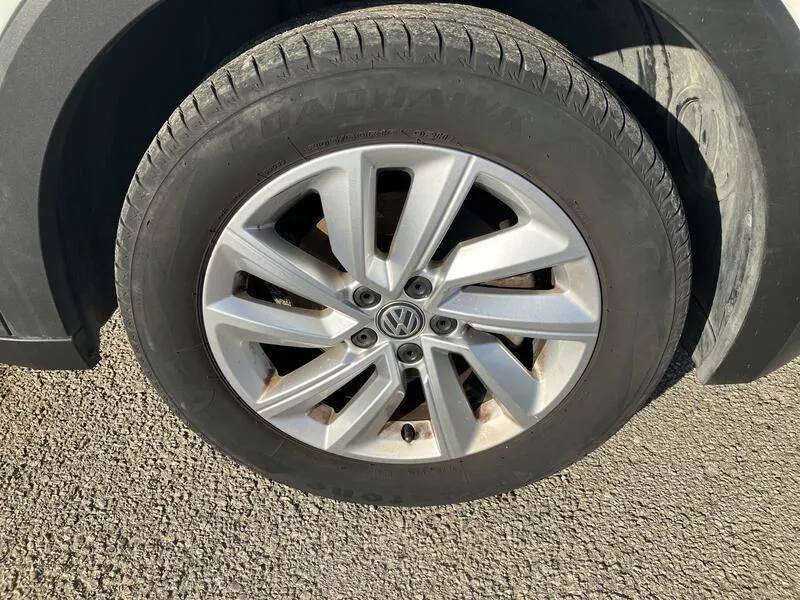 Volkswagen T-Cross Advance 1.0 TSI DSG - foto 40