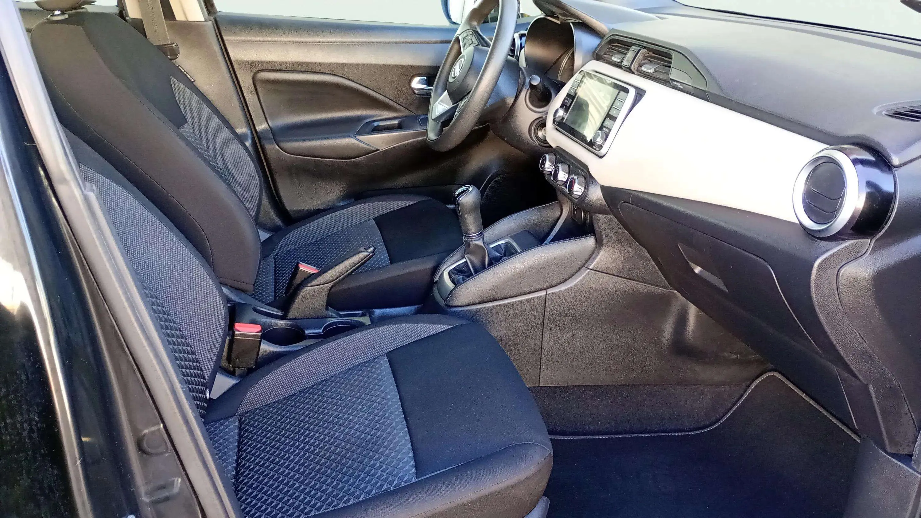 Nissan Micra IG-T E6D-F Acenta - foto 11