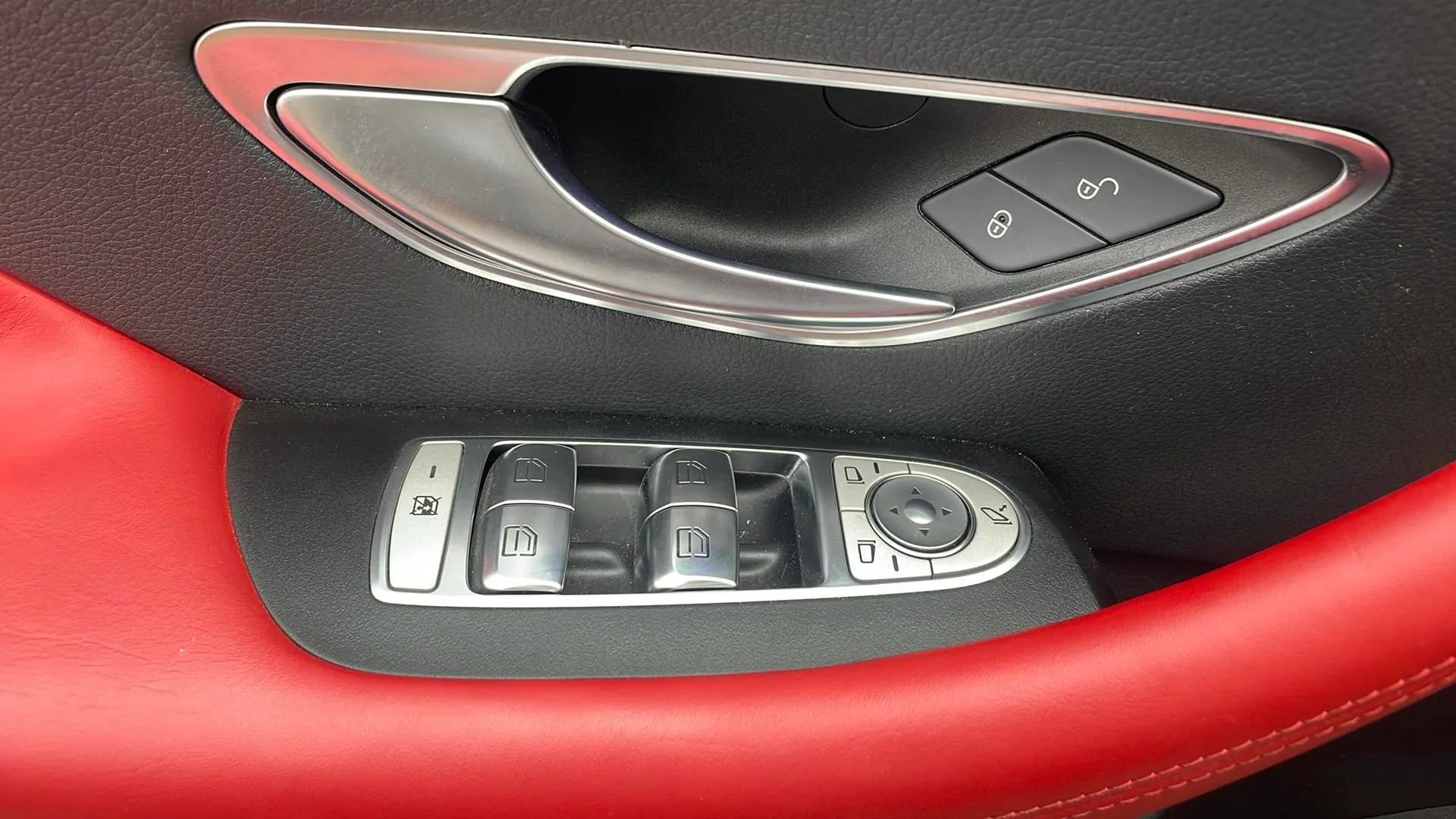 Mercedes-Benz Clase E Cabrio E 220 d 4MATIC - foto 33