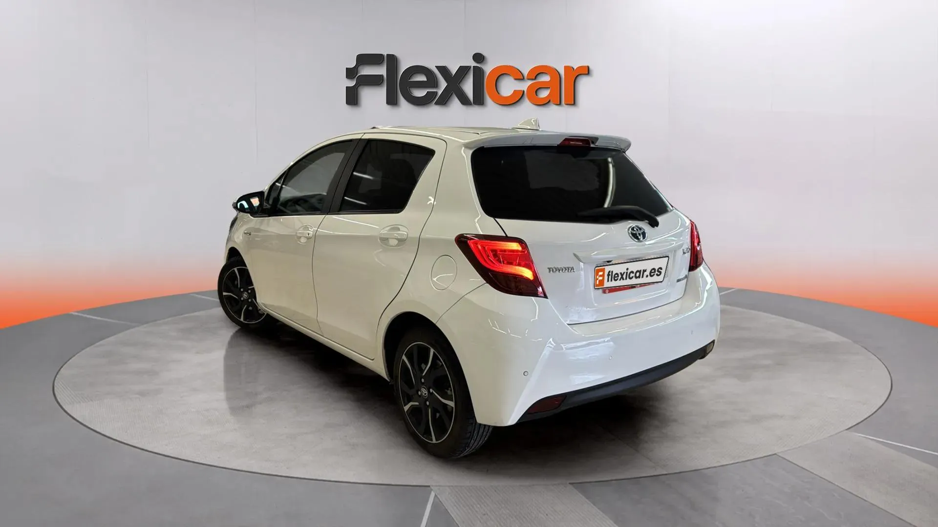 Toyota Yaris 1.5 Hybrid Feel - foto 5