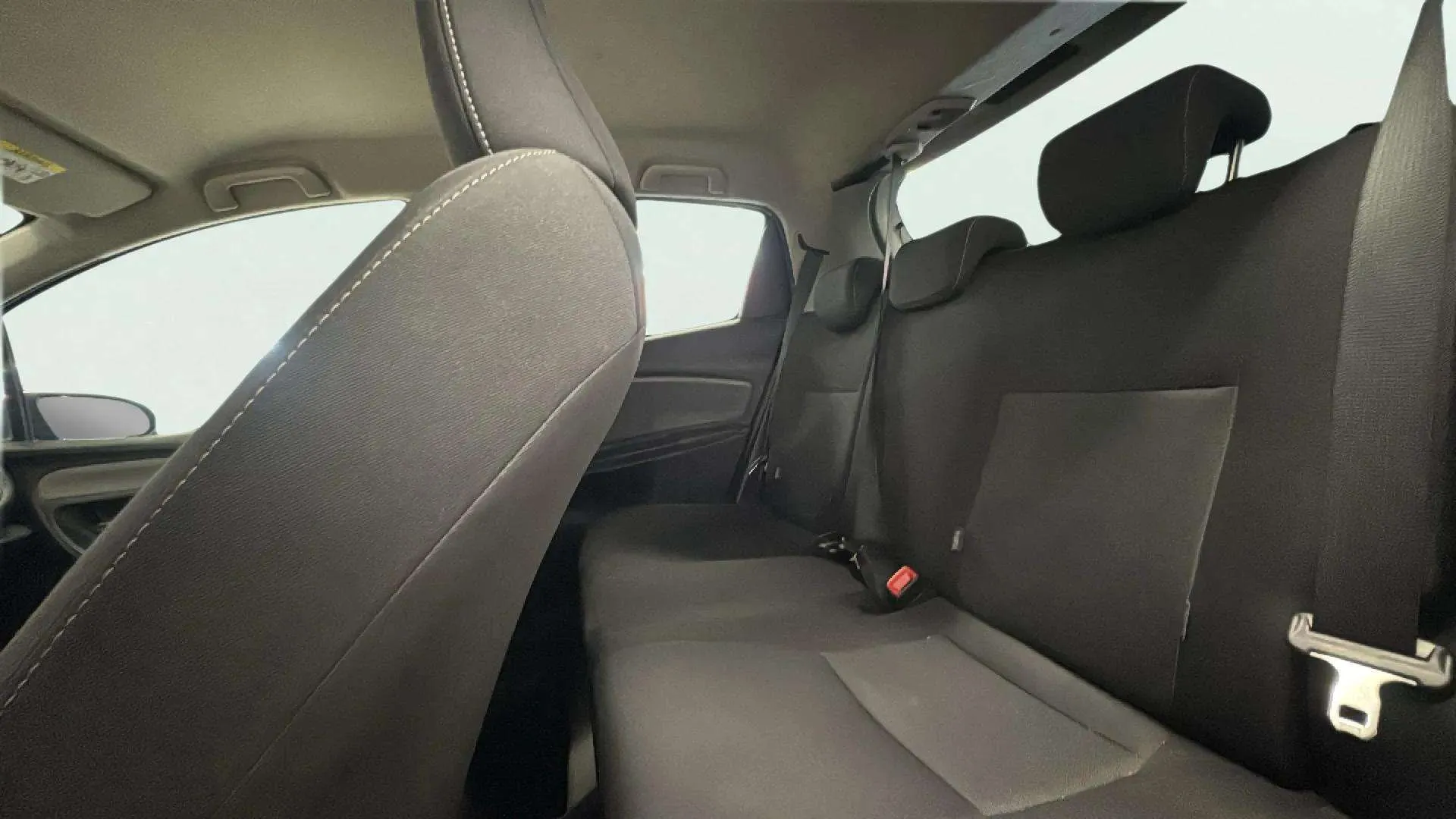 Toyota Yaris 1.5 Hybrid Feel - foto 16