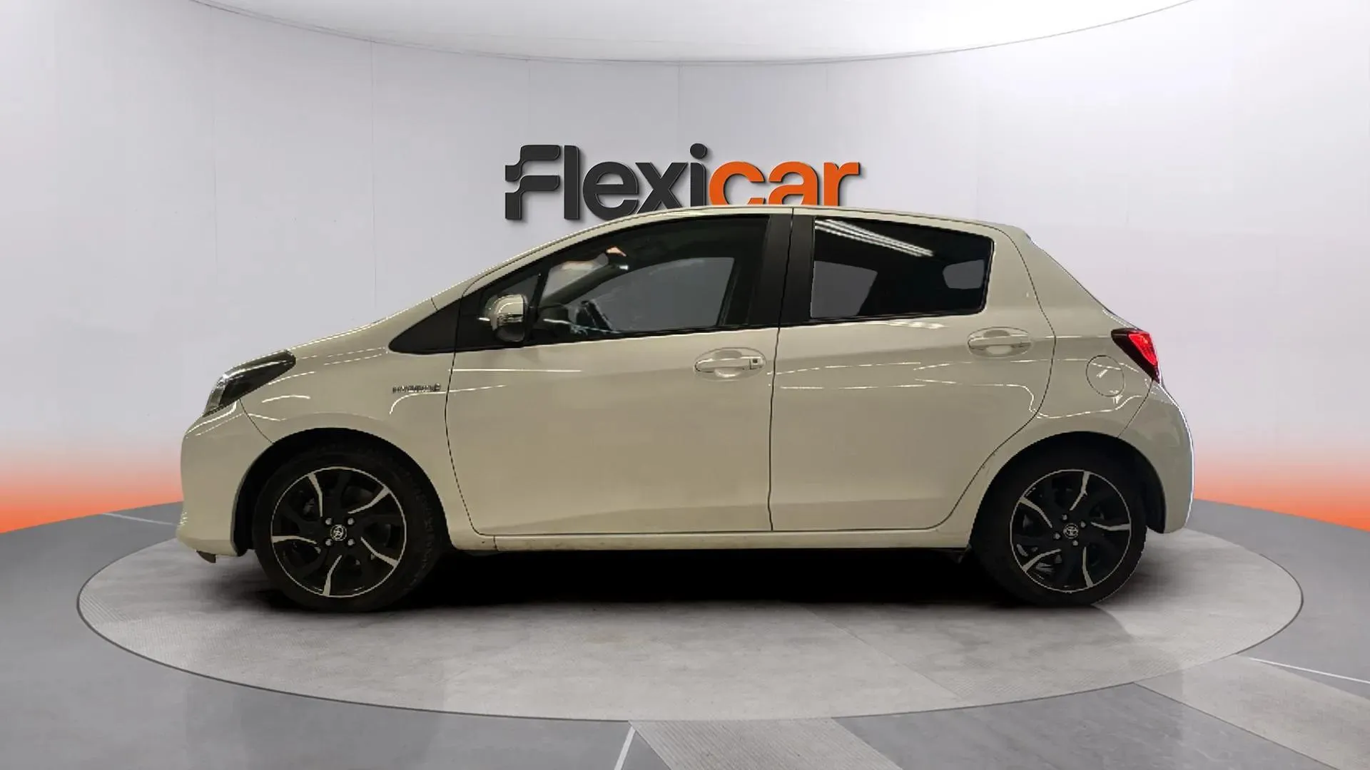 Toyota Yaris 1.5 Hybrid Feel - foto 4