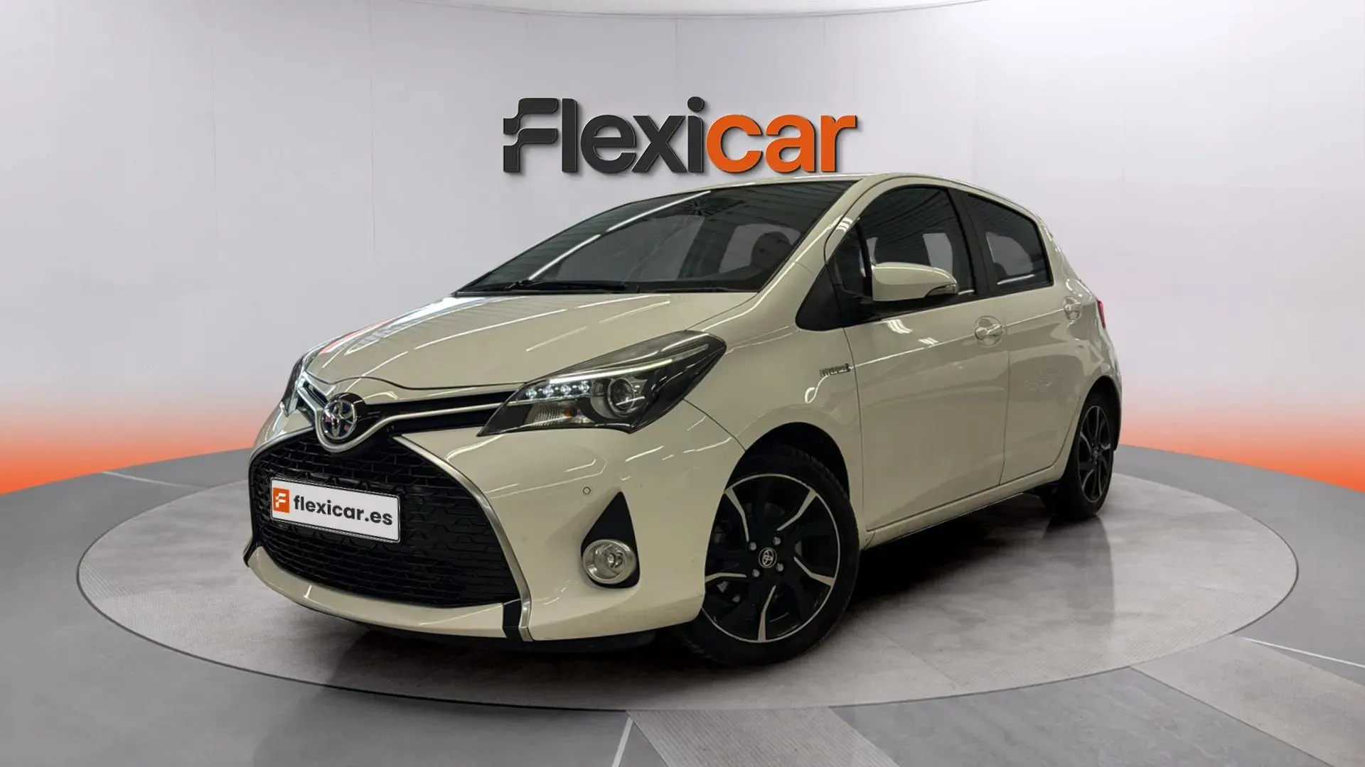Toyota Yaris 1.5 Hybrid Feel - foto 3