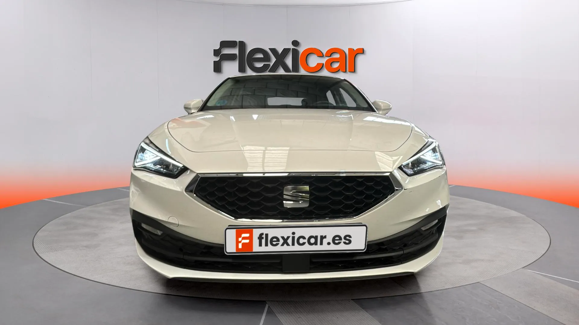 SEAT León 1.5 eTSI DSG Style Special Ed - foto 2