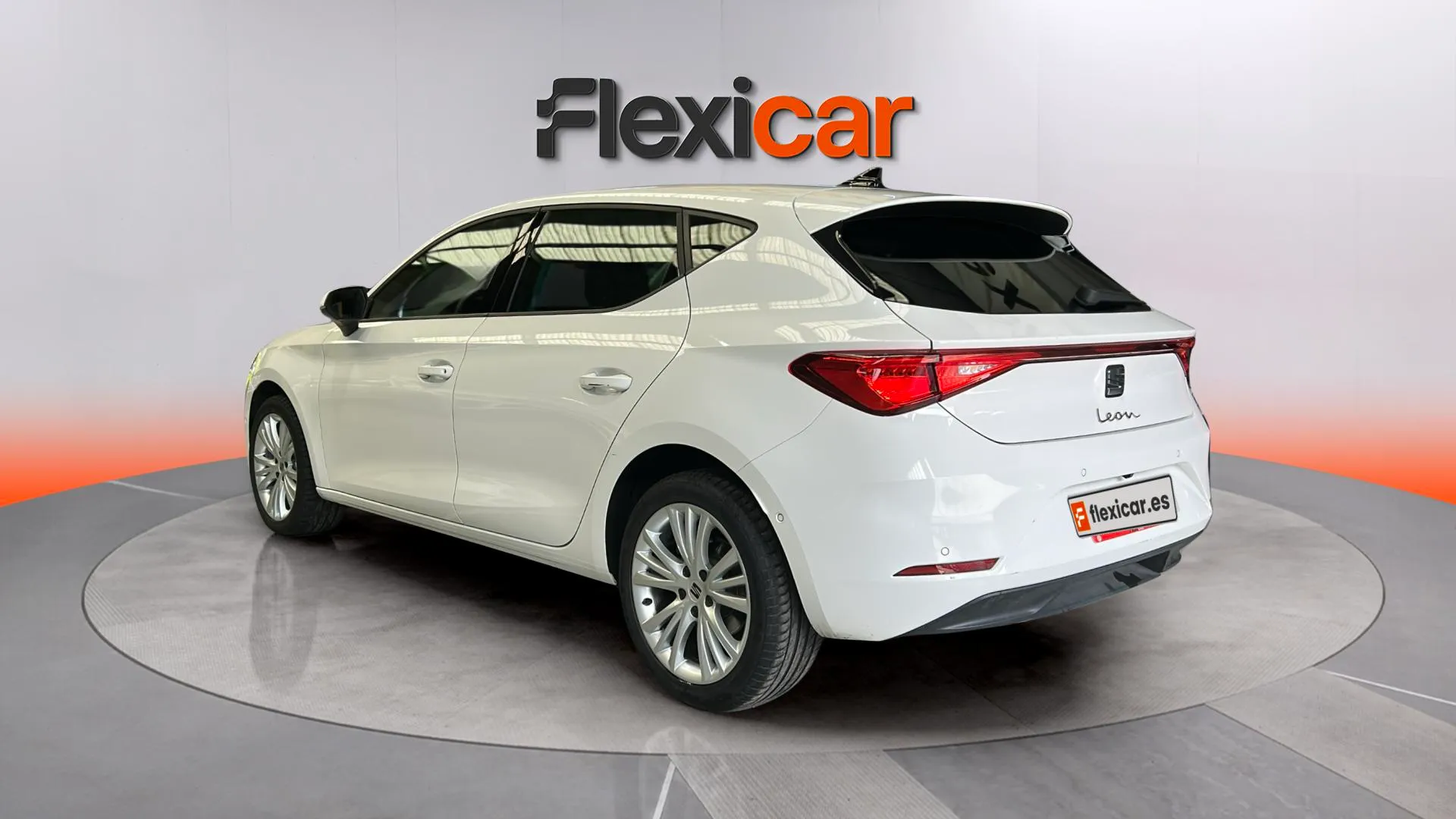 SEAT León 1.5 eTSI DSG Style Special Ed - foto 4
