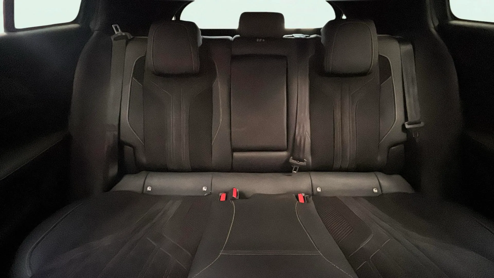Peugeot 408 GT PHEV 225 e-EAT8 - foto 19