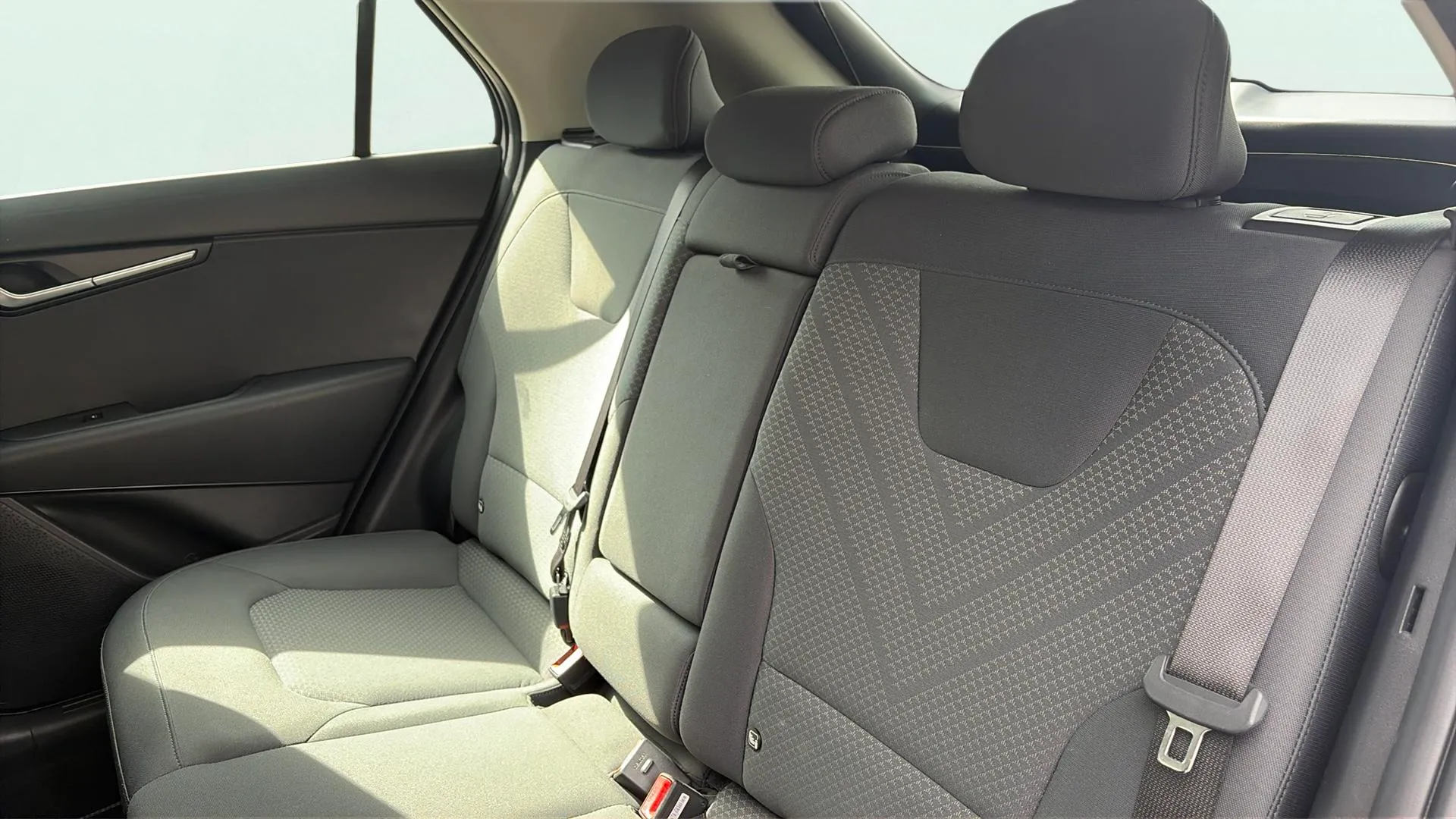 Kia Niro 1.6 GDi HEV Concept - foto 12