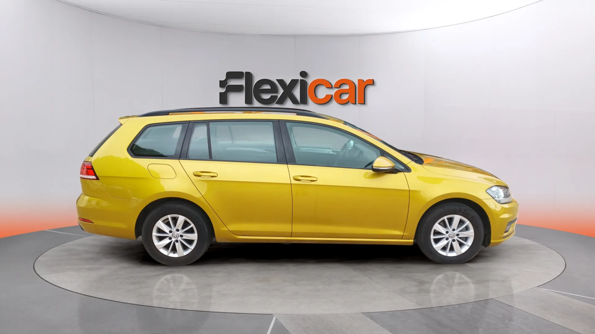Volkswagen Golf Advance 1.0 TSI Variant - foto 7