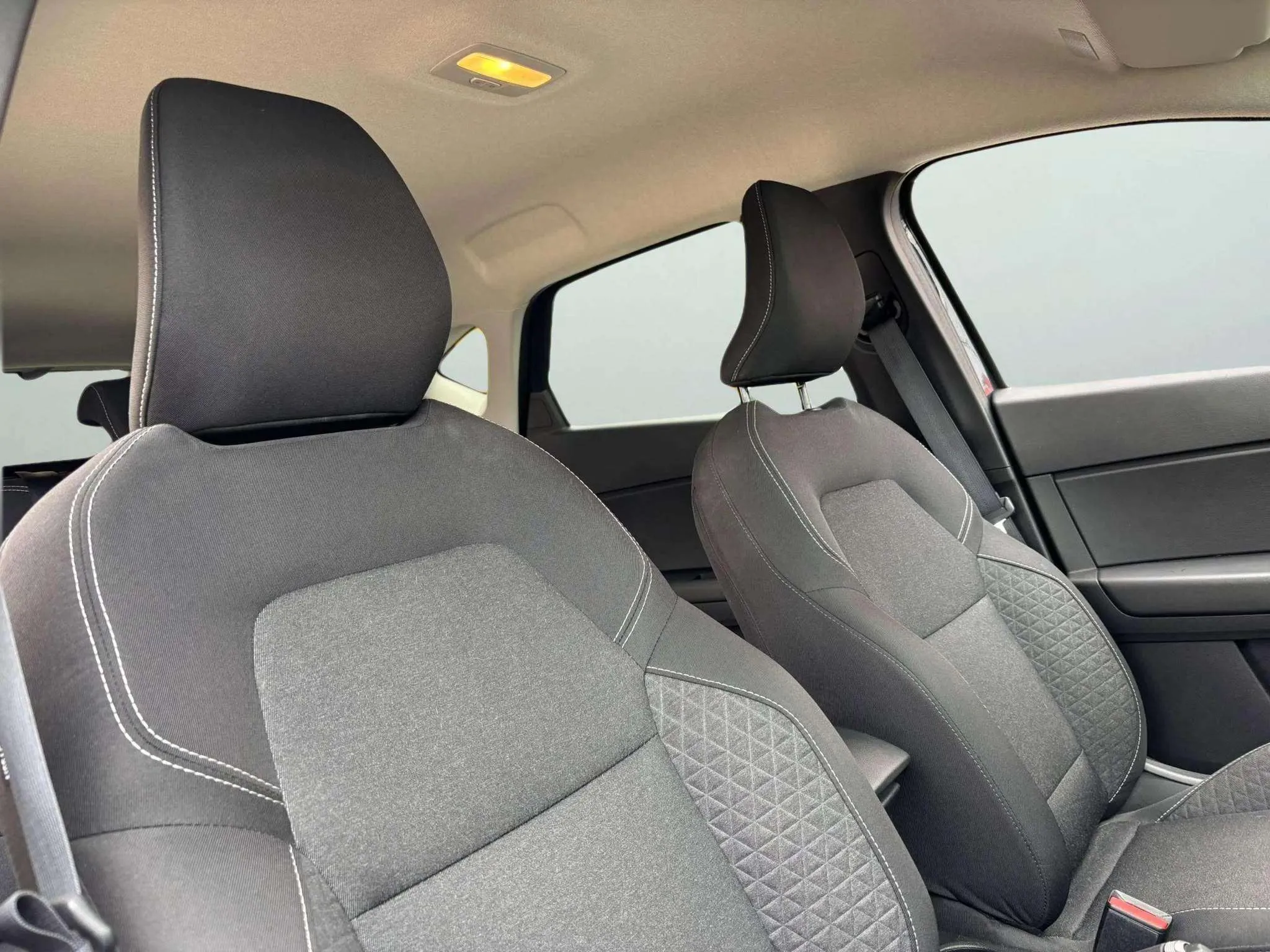 Mitsubishi ASX 130T MHEV Motion - foto 18
