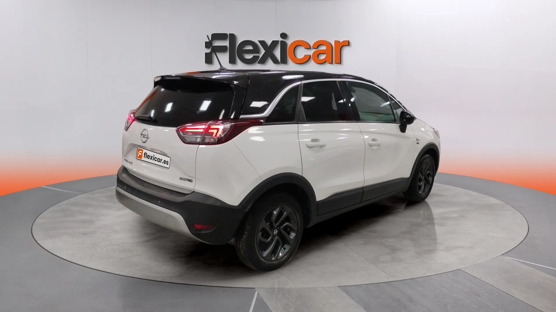 Opel Crossland 1.2 Design Line 120 Aniversario - foto 5