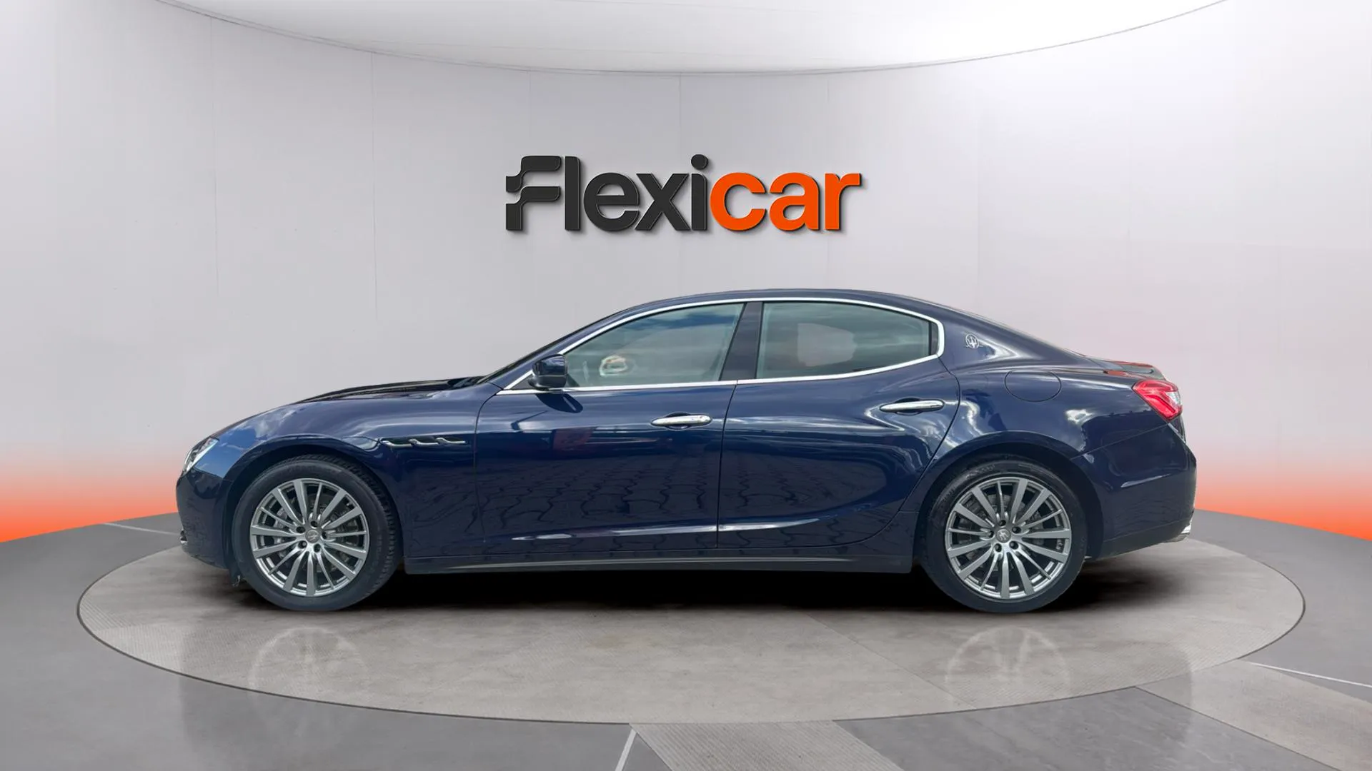 Maserati Ghibli 3.0 V6 DS RWD - foto 4