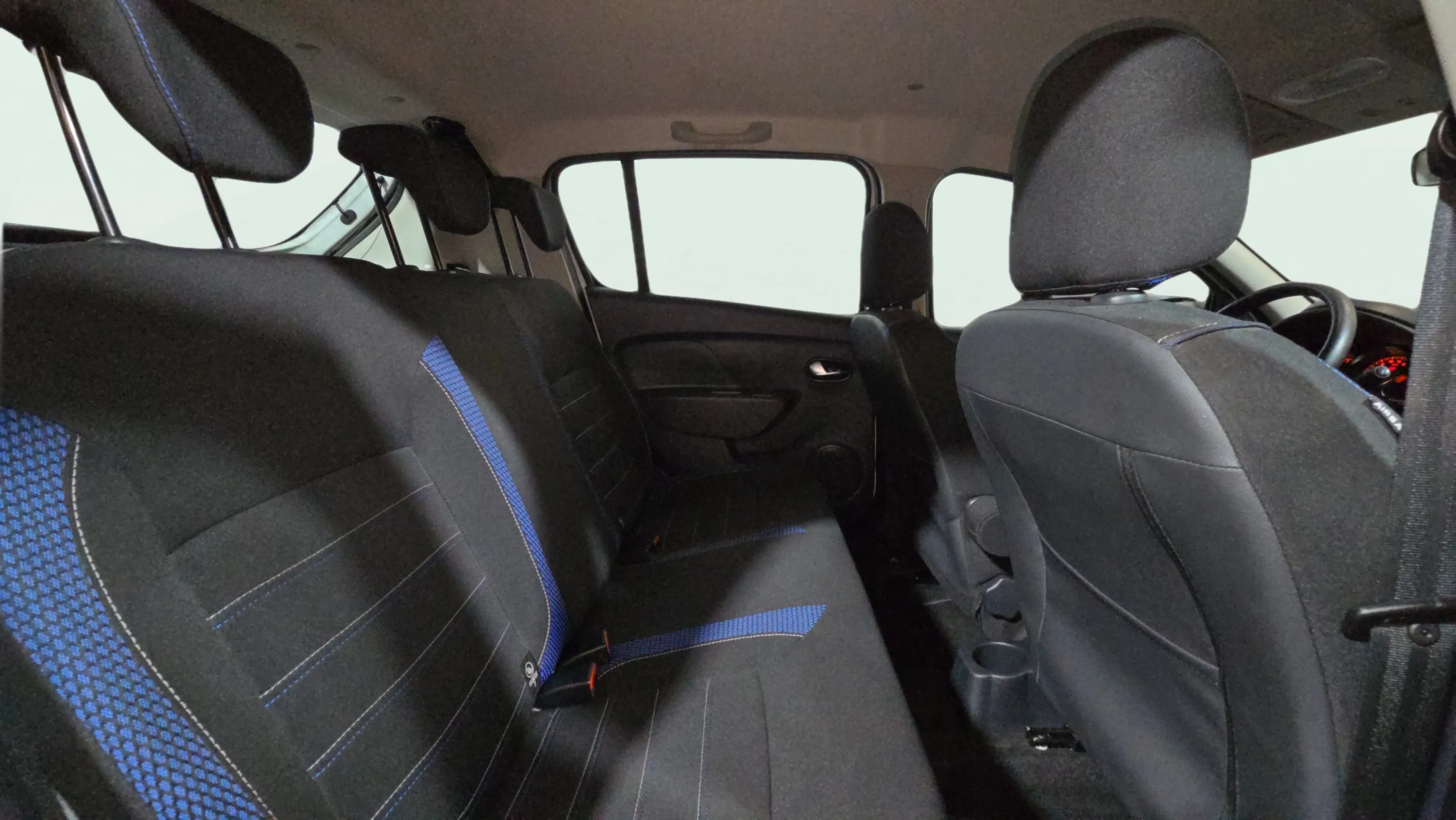Dacia Sandero Stepway Comfort Blue dCi - foto 17