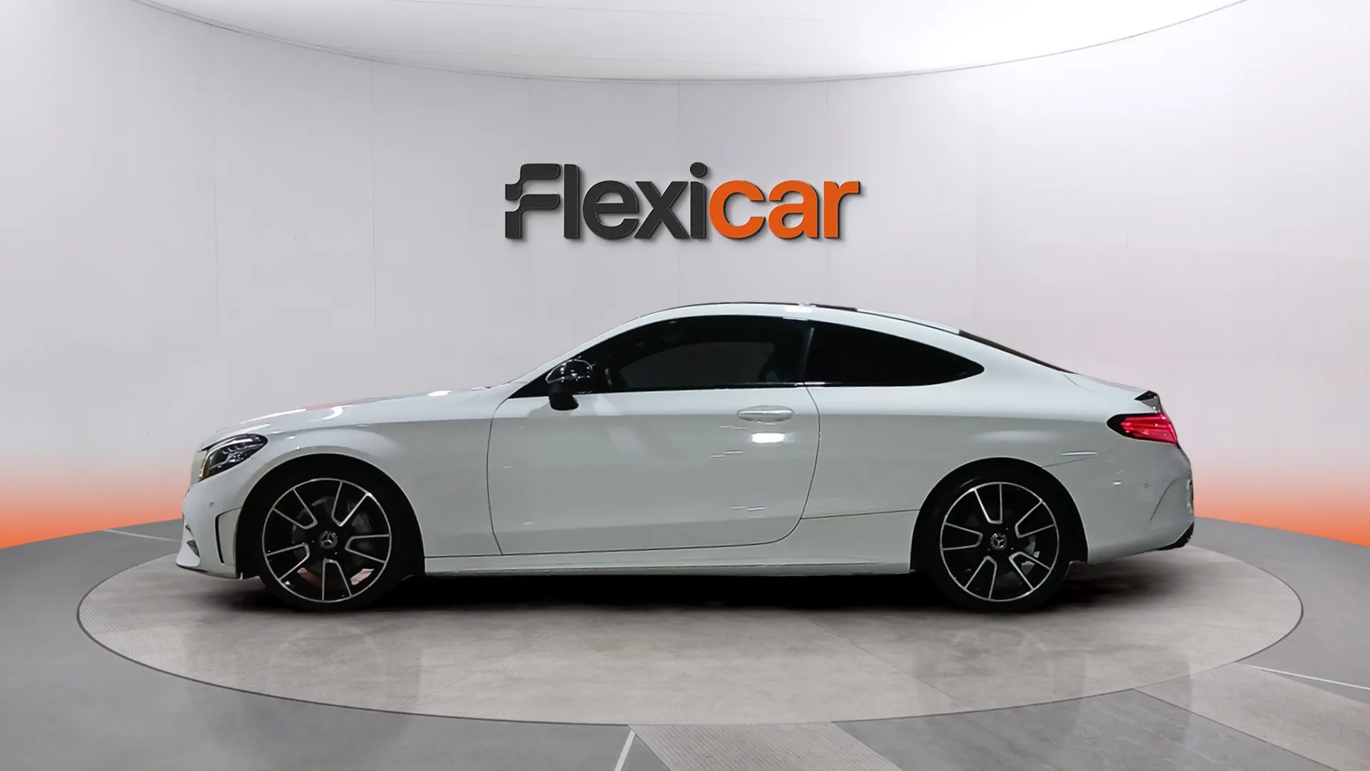 Mercedes-Benz Clase C Coupé C 220 d - foto 4