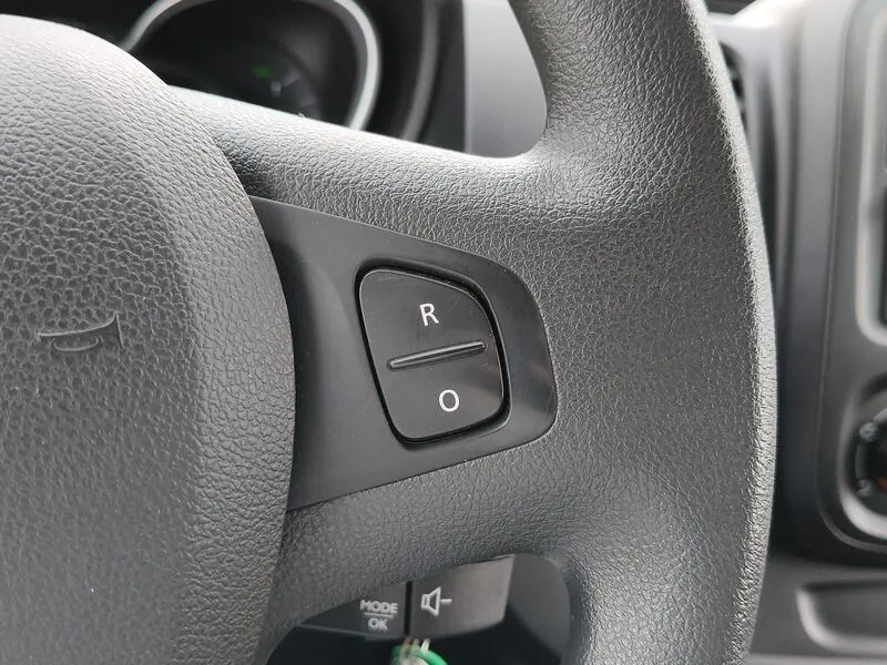 Renault Trafic Doble Cabina 27 L1 Energy BluedCi - foto 17