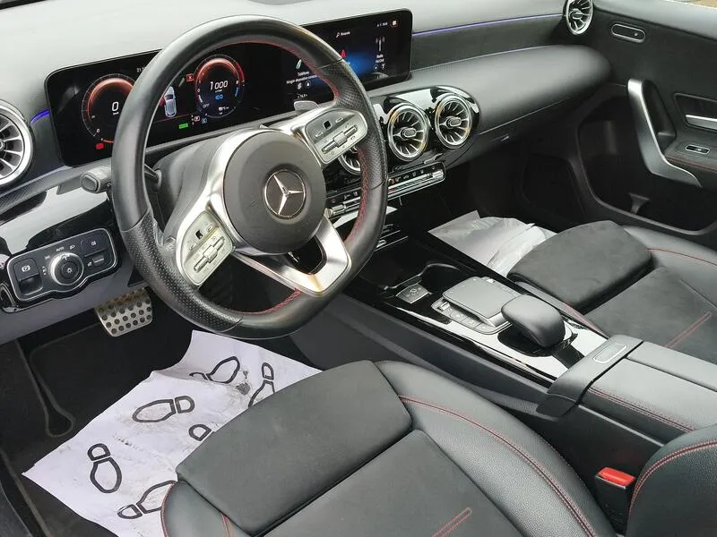Mercedes-Benz Clase A A 250 e - foto 10