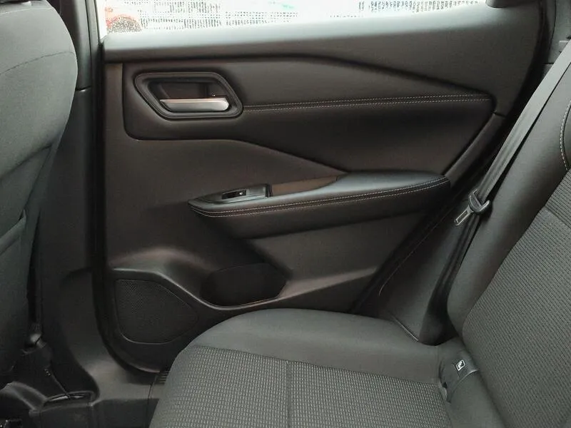 Nissan Qashqai DIG-T mHEV 4x2 Acenta - foto 33