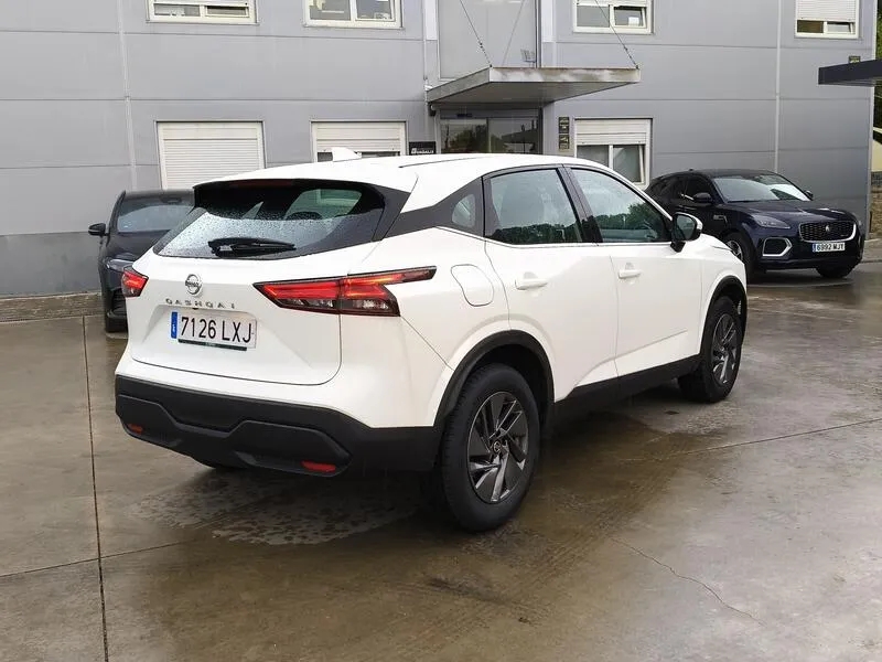 Nissan Qashqai DIG-T mHEV 4x2 Acenta - foto 6
