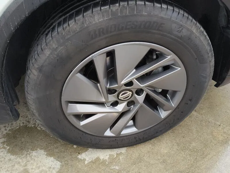 Nissan Qashqai DIG-T mHEV 4x2 Acenta - foto 42