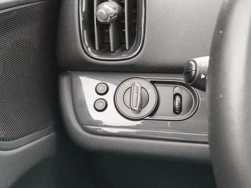 MINI Countryman Cooper 1.5 - foto 29