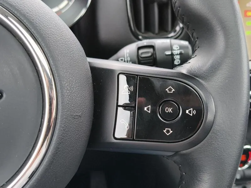 MINI Countryman Cooper 1.5 - foto 25