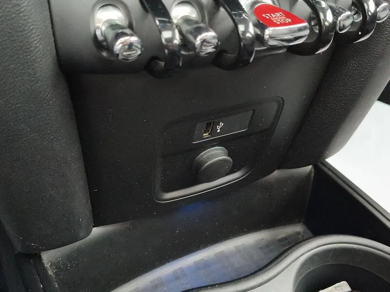 MINI Countryman Cooper 1.5 - foto 15