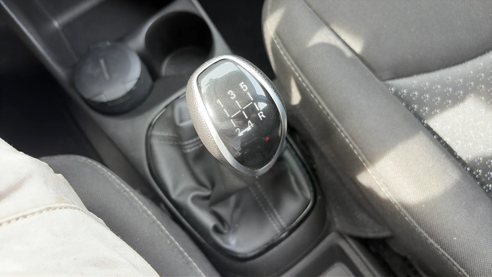 Opel Karl 1.0 Selective - foto 19