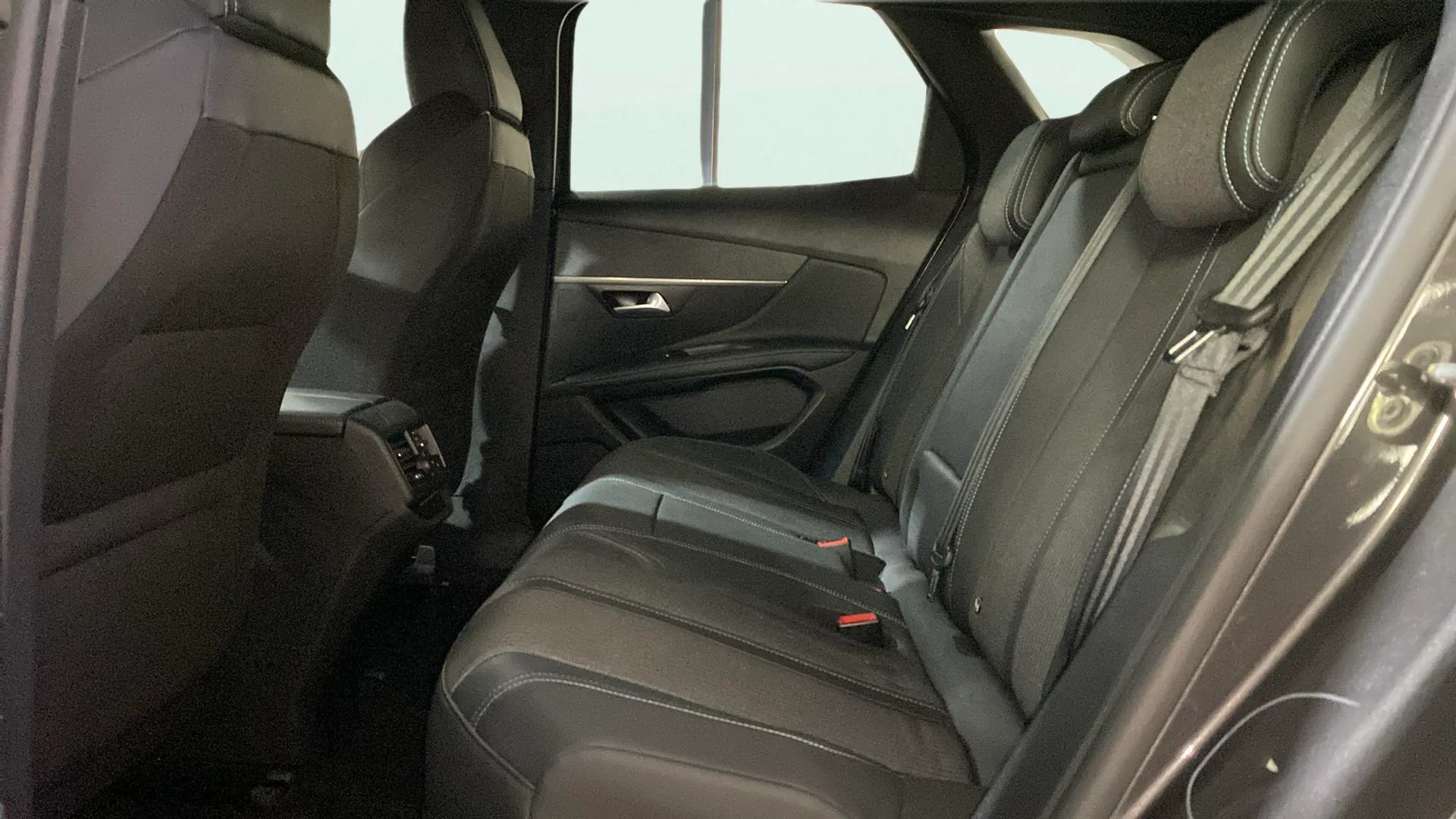 Peugeot 3008 225 e-EAT8 Allure Pack - foto 12