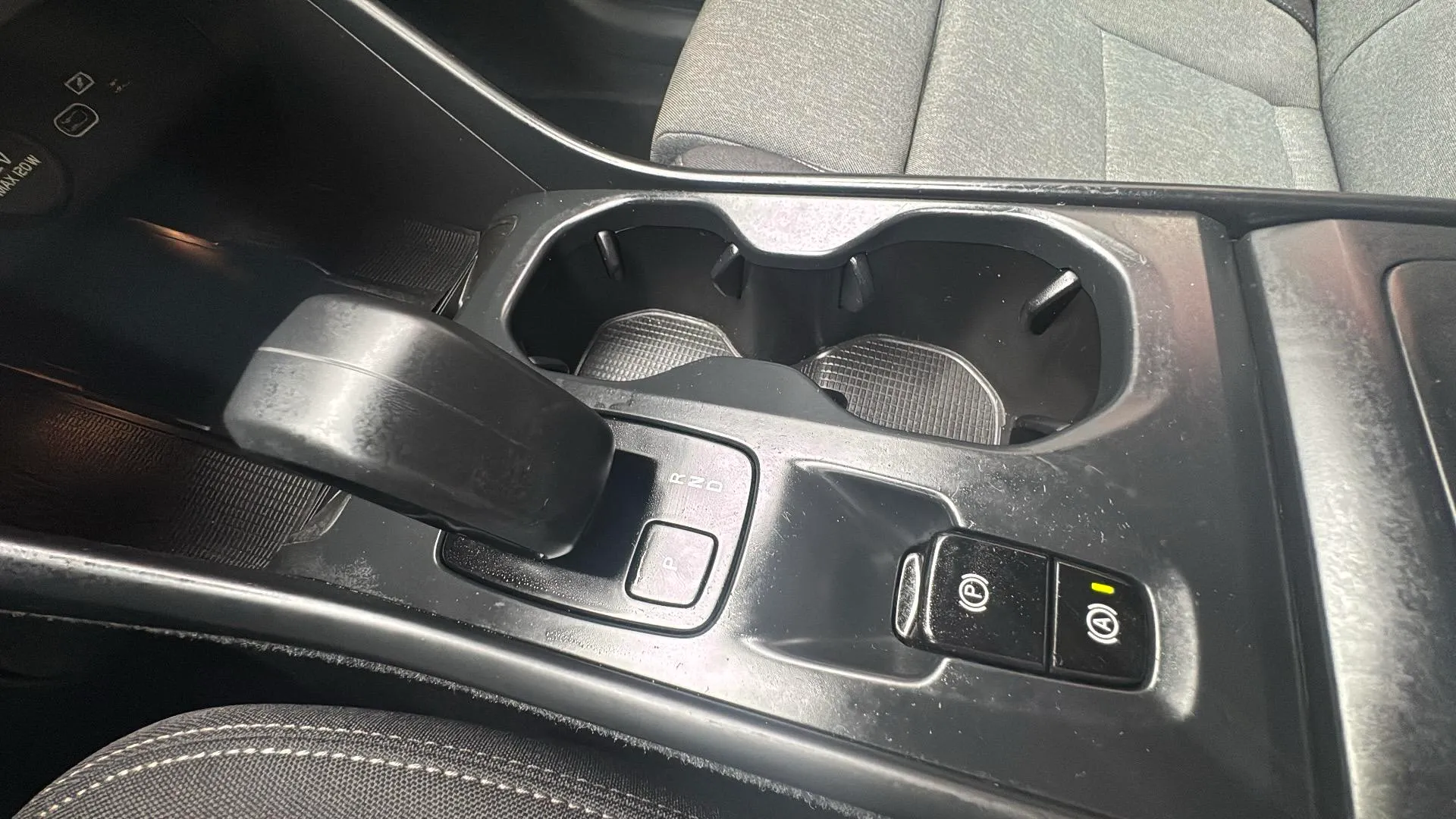 Volvo XC40 2.0 B3 G Essential - foto 20