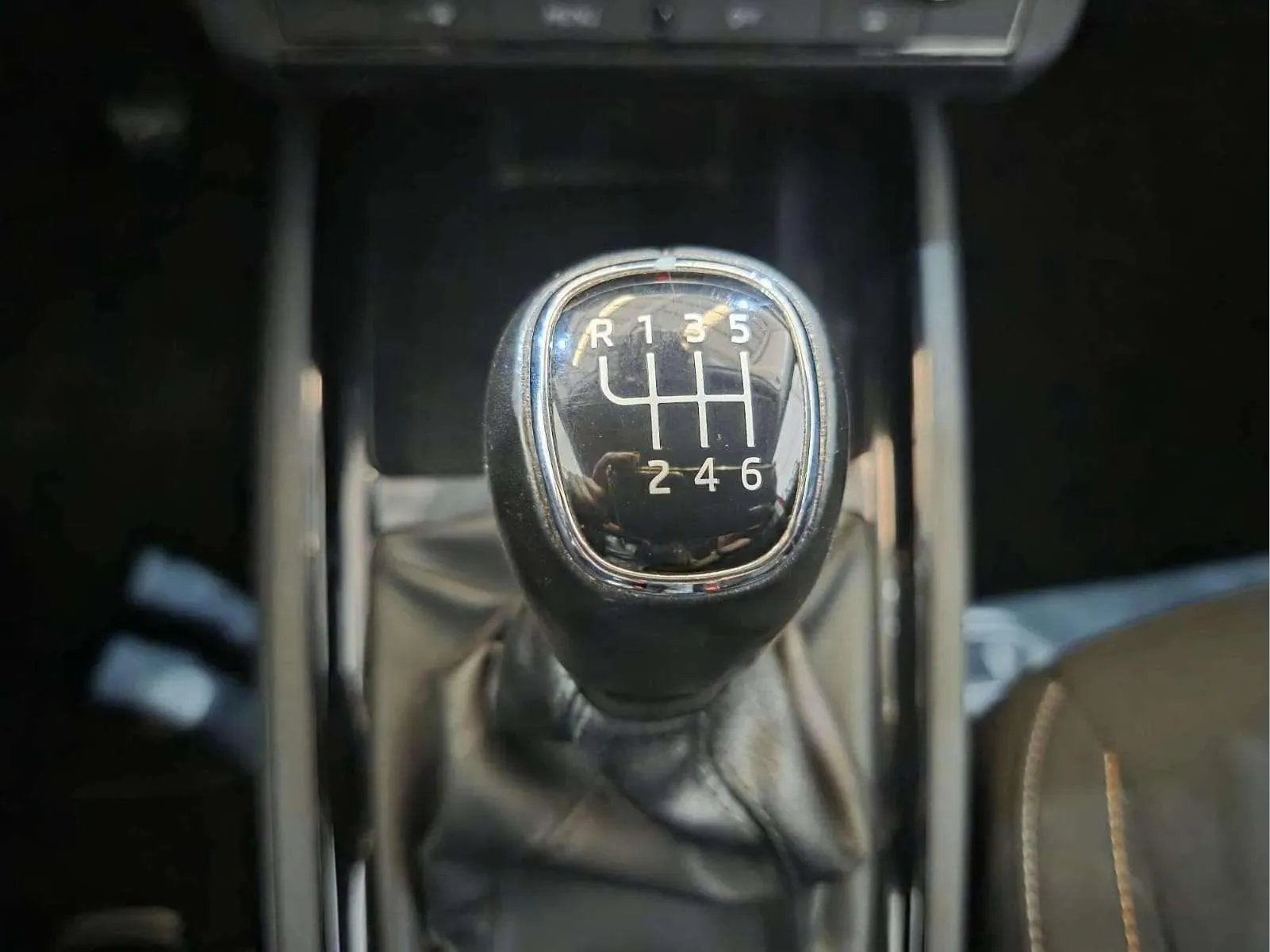 Škoda Scala 1.0 TSI Style - foto 25