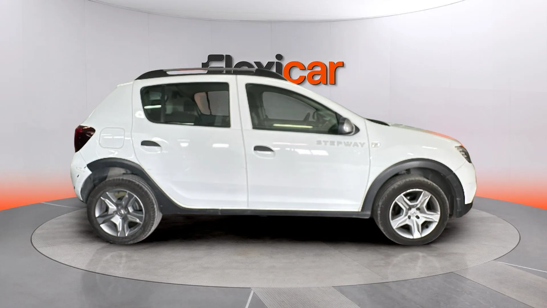 Dacia Sandero Stepway Essential TCe - foto 3
