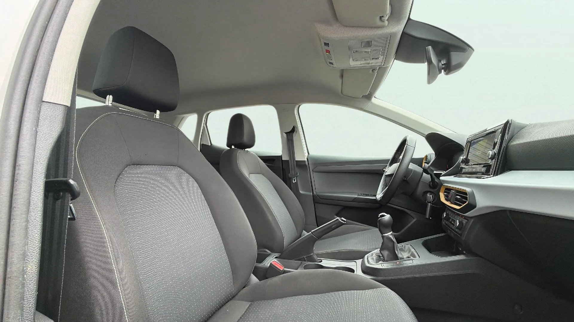 SEAT Ibiza 1.0 MPI Reference XL - foto 21